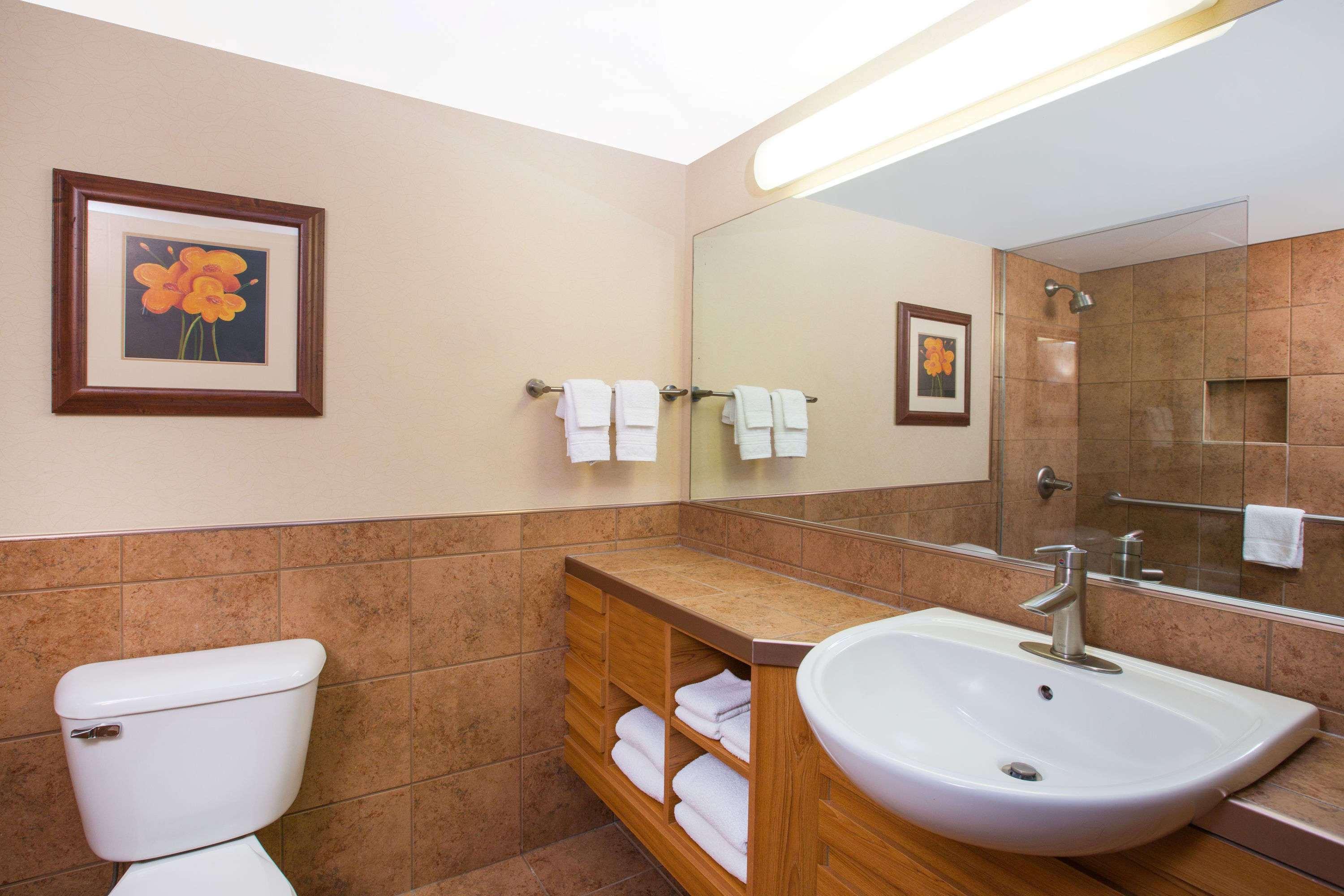 Ramada By Wyndham Des Moines Tropics Resort & Conference Ctr Urbandale Exterior foto